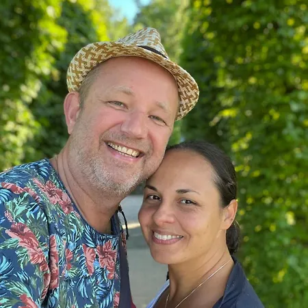 Ruhige Mit Eingezaeunten Garten - Familienfreundlich * Garz (Rugen)